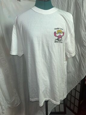 Crabby Girl Boston Graphic Tee — Pink & Yellow Crab